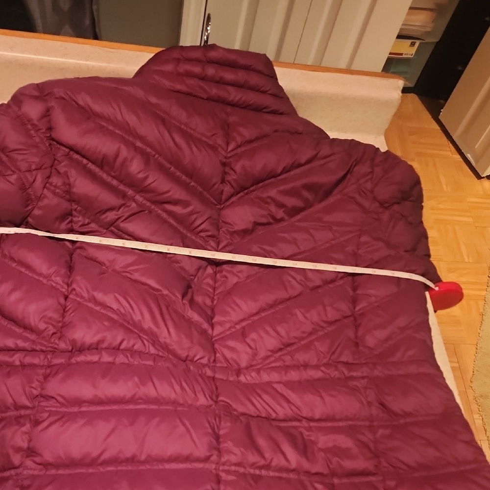 Michael Kors Women's Plum Puffer Jacket - Picture 9 of 12